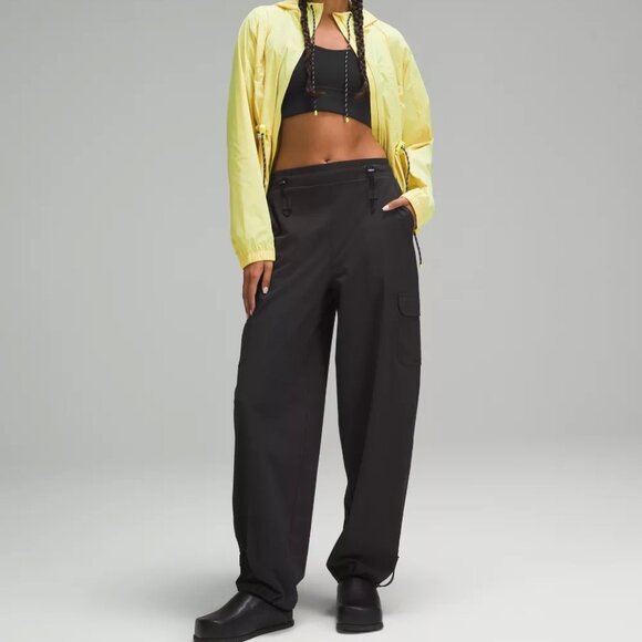 Lululemon High-Rise Parachute Pant, Black, Size 4 - Picture 1 of 14